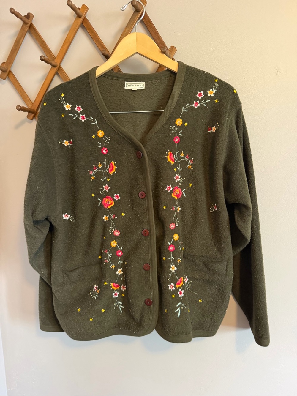 Cottage Cove Vintage Olive Green Floral Floral Embroidered Fleece Cardigan L